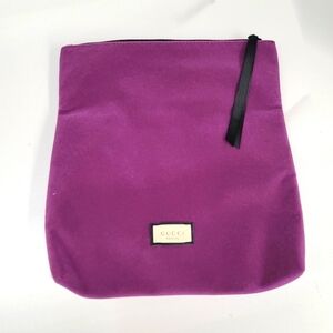 Gucci beauty velvet suede felt  make up bag